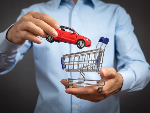 Jak sprzedać samochód klientowi z ofertą konkurencji?
